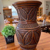 VASO MARAJOARA MARROM